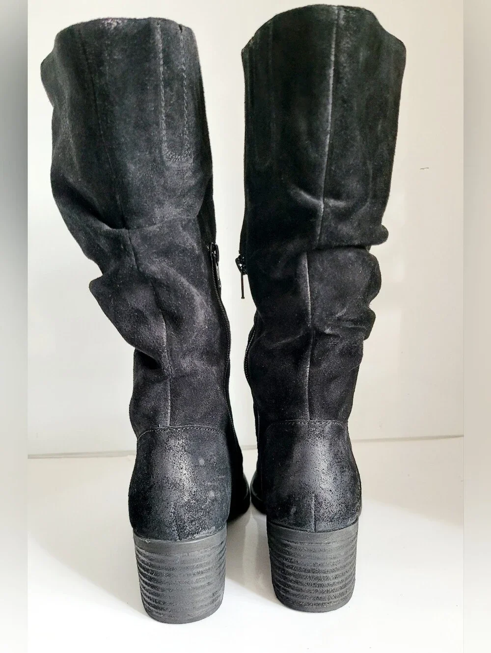 Born chic black